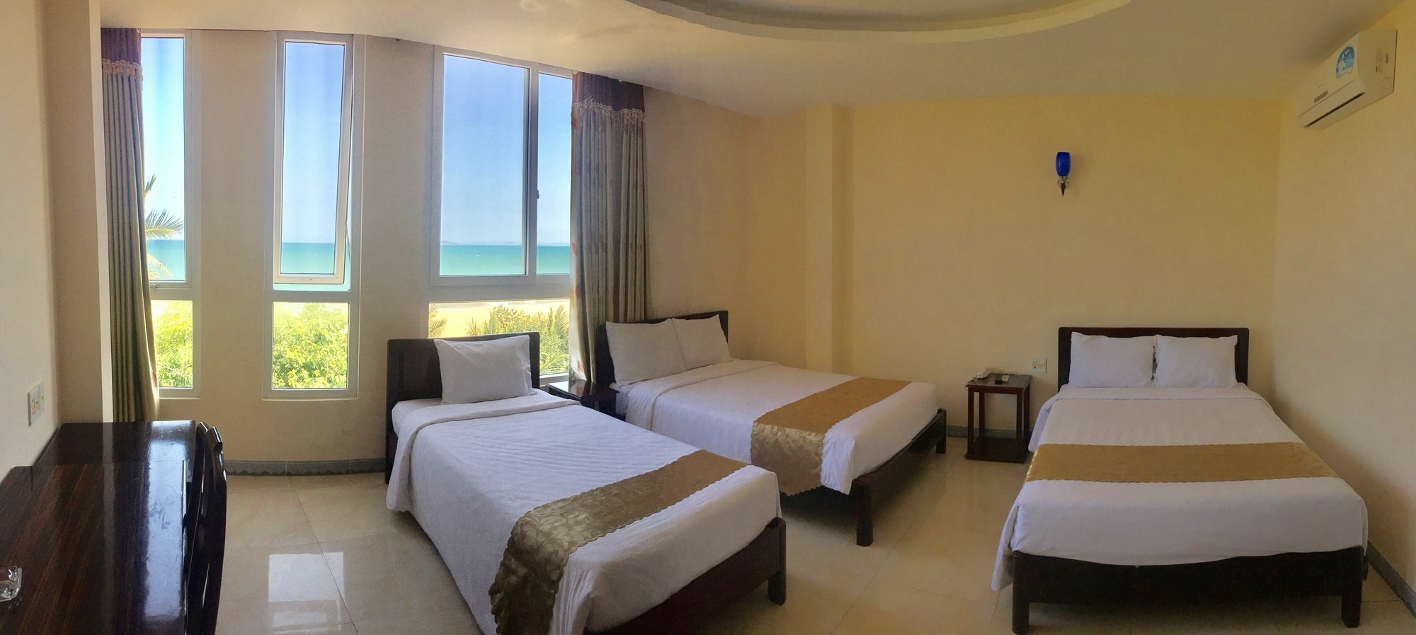 Hong Phuc Hotel Quy Nhon Exterior foto
